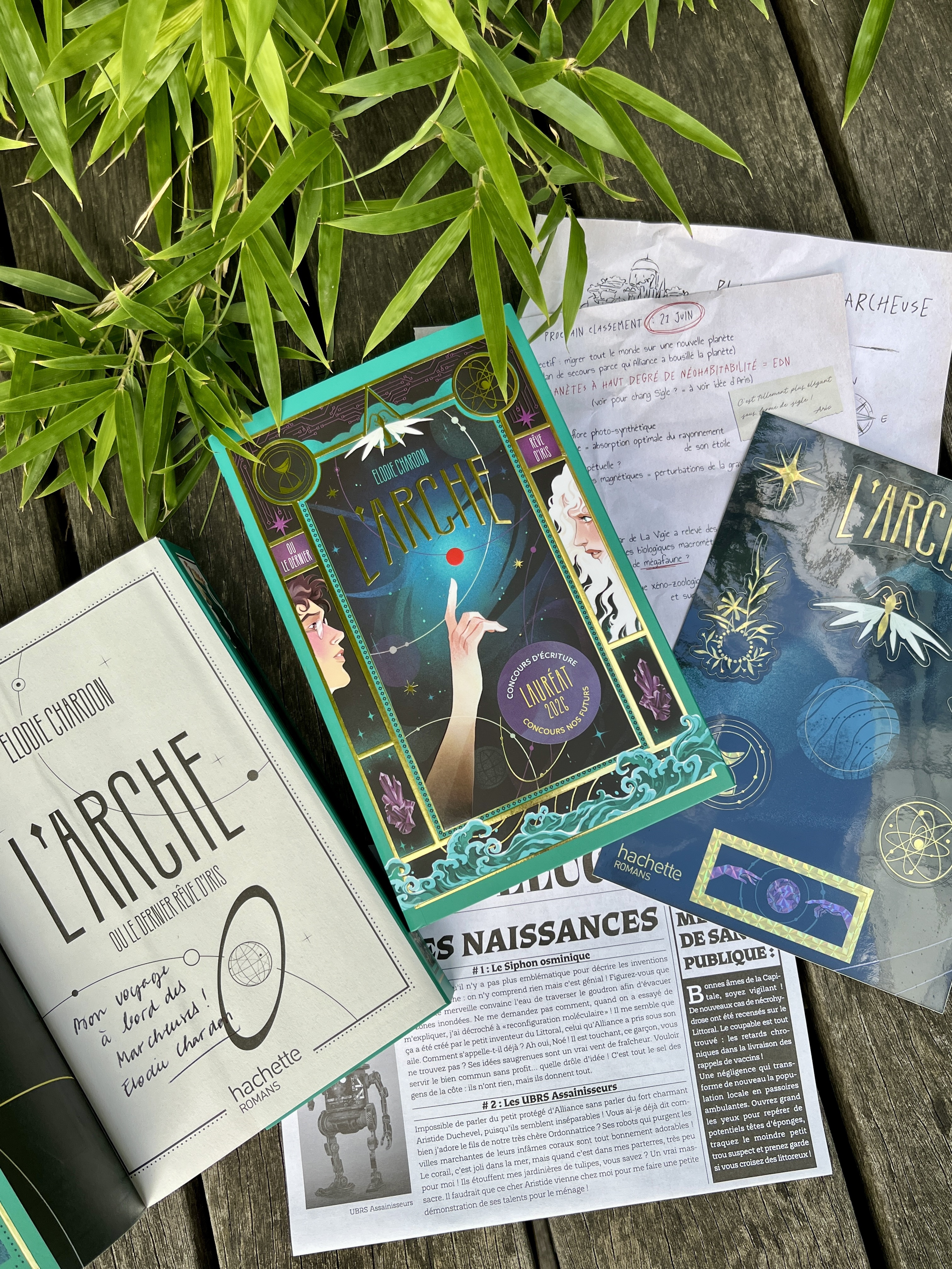 le livre et des cadeaux exclusifs